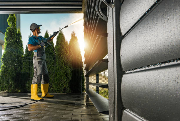 Professional Pressure Washing in Sumner, IL